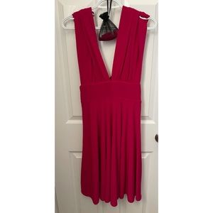 Le chateau NWOT Convertible Dress
